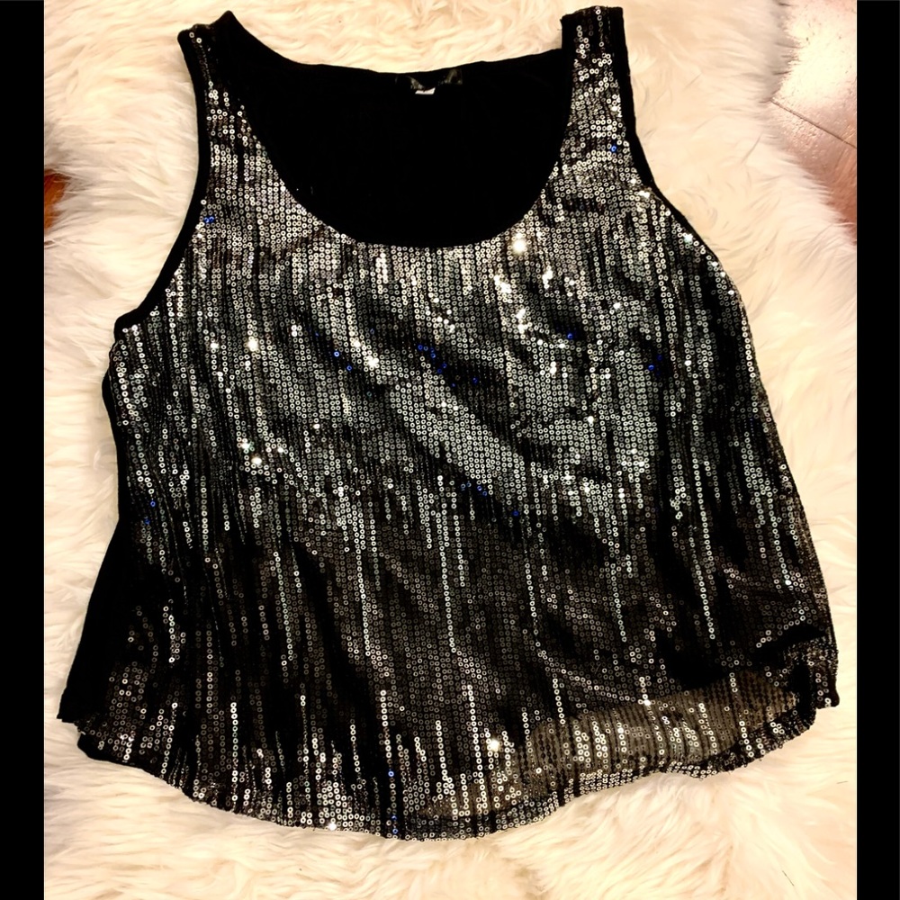 BLING!  Elegant Sequined Evening Wear - Picture 2 of 9